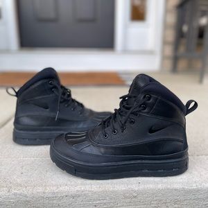 Boys Nike woodside ll Boots